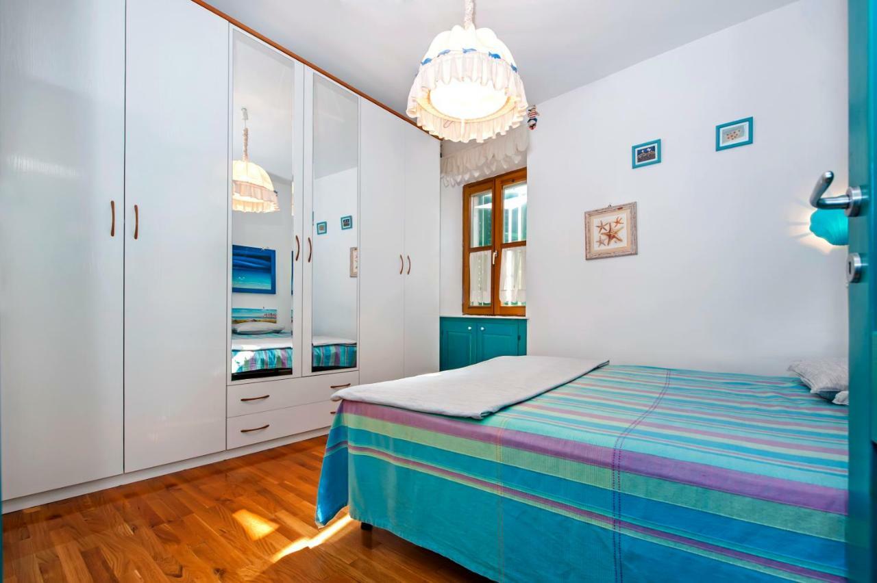 Riva Blu Sea View Apartment Rovinj Exteriör bild